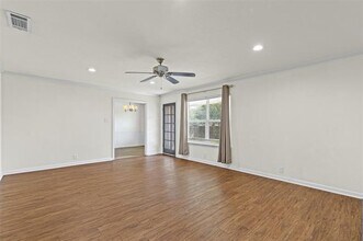1509 Surry Pl Dr in Cleburne, TX - Building Photo - Building Photo