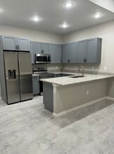 3961 Sunset Rd, Unit 3961 Sunset Rd. in Lehigh Acres, FL - Building Photo - Building Photo