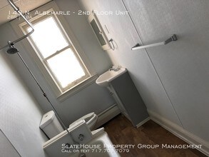 143 N Albemarle St-Unit -2nd Floor Unit in York, PA - Foto de edificio - Building Photo