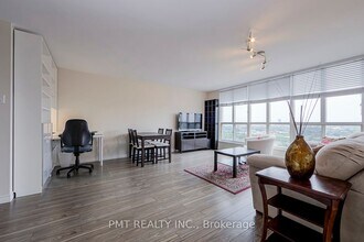 2285-2285 Lake Shore Blvd W in Toronto, ON - Building Photo - Building Photo