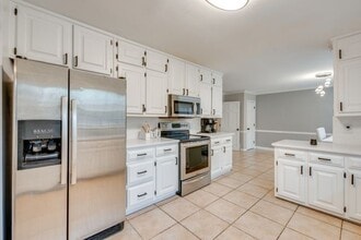 2093 Breconridge Dr S W in Marietta, GA - Building Photo - Building Photo