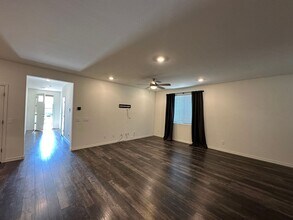 17338 W Molly Ln in Surprise, AZ - Building Photo - Building Photo