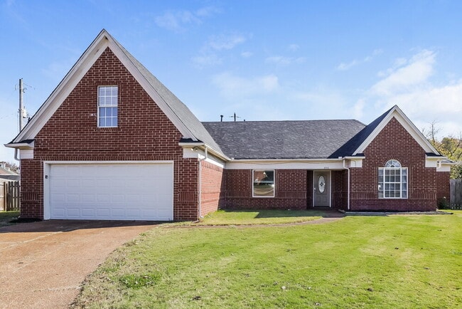 property at 3910 Pecanville Cove
