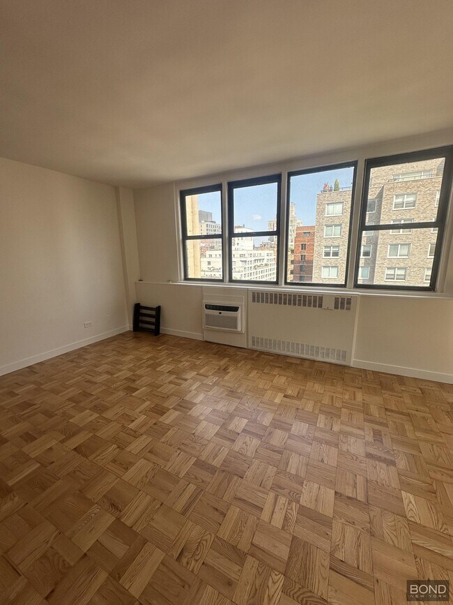 property at 435 E 79th St