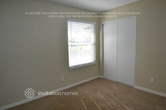 3758 Rock Island Dr in Sacramento, CA - Building Photo - Building Photo