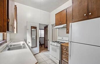 420 W 4th St in Chico, CA - Building Photo - Building Photo