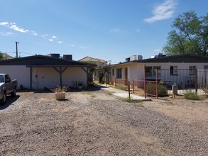 ASU 4plex in Tempe, AZ - Building Photo - Building Photo