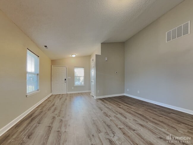 11977 Sapling Cir in Noblesville, IN - Building Photo - Building Photo