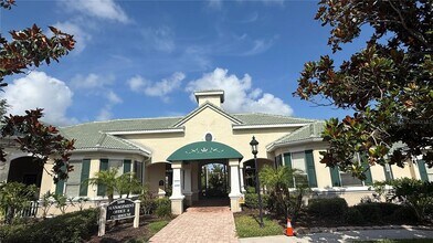5180 Northridge Rd in Sarasota, FL - Building Photo - Building Photo