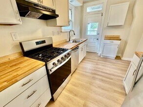 2316 Vodeli St in Pittsburgh, PA - Building Photo - Building Photo