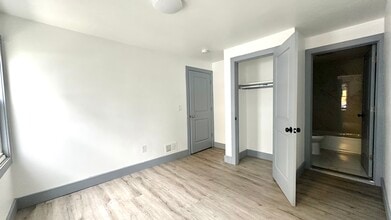 655 S 11th St, Unit 1 in Newark, NJ - Foto de edificio - Building Photo