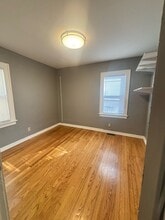 1023 N Court St in Rockford, IL - Building Photo - Building Photo