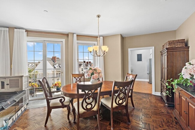 property at 205 Shearwater Ct W