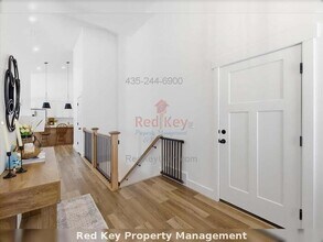 526 1860 N in Tooele, UT - Building Photo - Building Photo