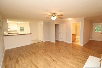 1426 Old Trinity Cir in Raleigh, NC - Building Photo - Building Photo