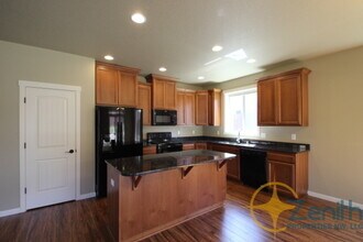 6612 NE 56th Ave in Vancouver, WA - Building Photo - Building Photo