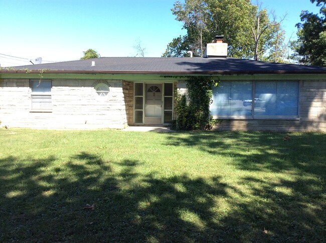 property at 5140 E 62nd St