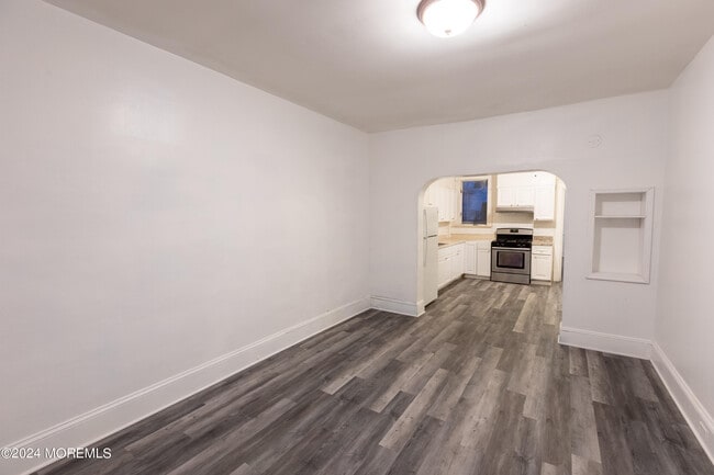 110 Rector St in Perth Amboy, NJ - Building Photo - Building Photo