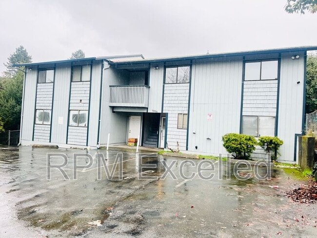 property at 16006 34th Ave S