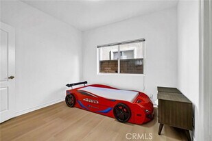 21881 Via Del Lago in Trabuco Canyon, CA - Building Photo