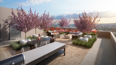 Maru Apartments in Los Angeles, CA - Building Photo - Building Photo