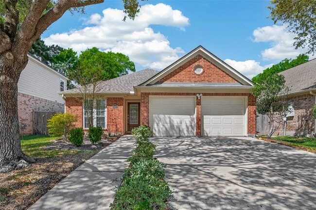 property at 2427 Colonial Springs Ln