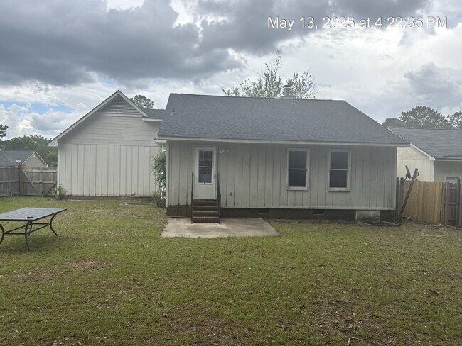 1222 Skyline Dr in Fayetteville, NC - Building Photo - Building Photo