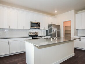 7724 Verona Lp SW in Olympia, WA - Building Photo - Building Photo