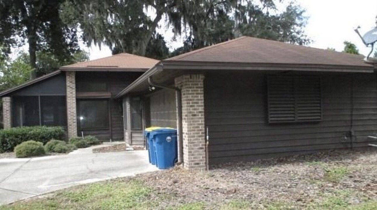 3632 Heathwood Ct in Jacksonville, FL - Foto de edificio