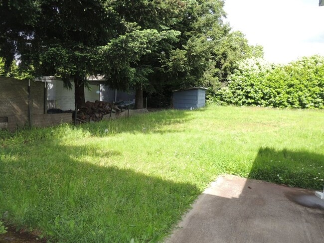 2724 SE 164th Ave in Portland, OR - Building Photo - Building Photo