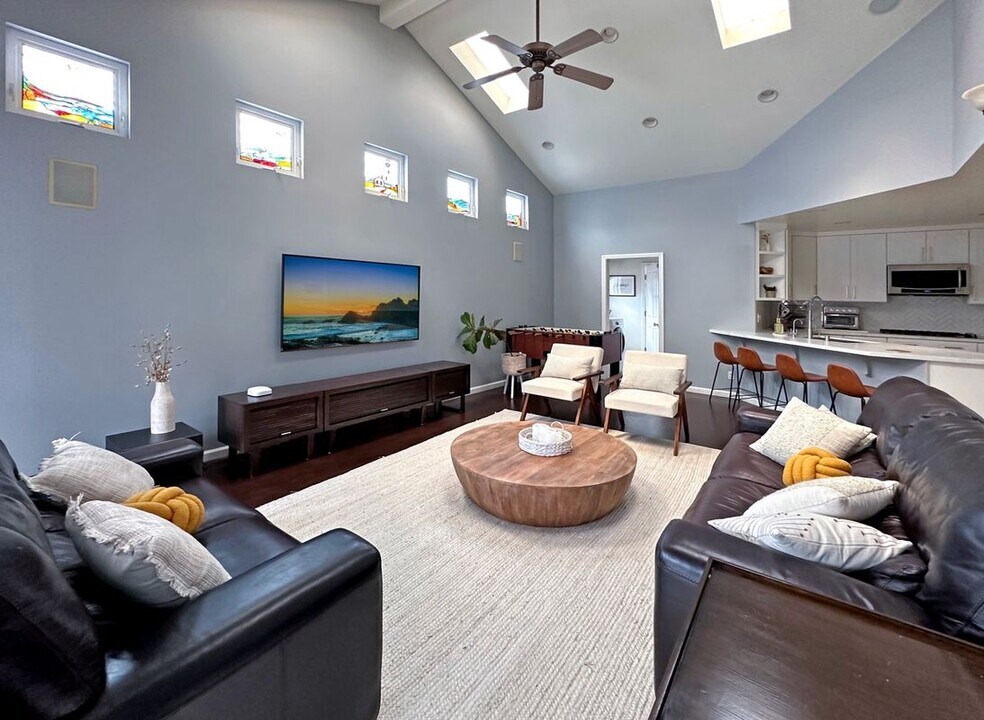 4752 Hersholt Ave in Long Beach, CA - Building Photo