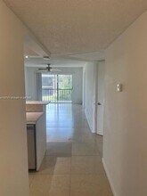 8020 N Colony Cir in Tamarac, FL - Building Photo - Building Photo