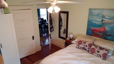 7 Green St, Unit #3 in Salem, MA - Building Photo - Building Photo