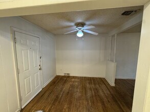 3709 23rd St in Lubbock, TX - Foto de edificio - Building Photo