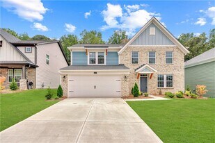 1377 Liberty Park Dr in Braselton, GA - Building Photo