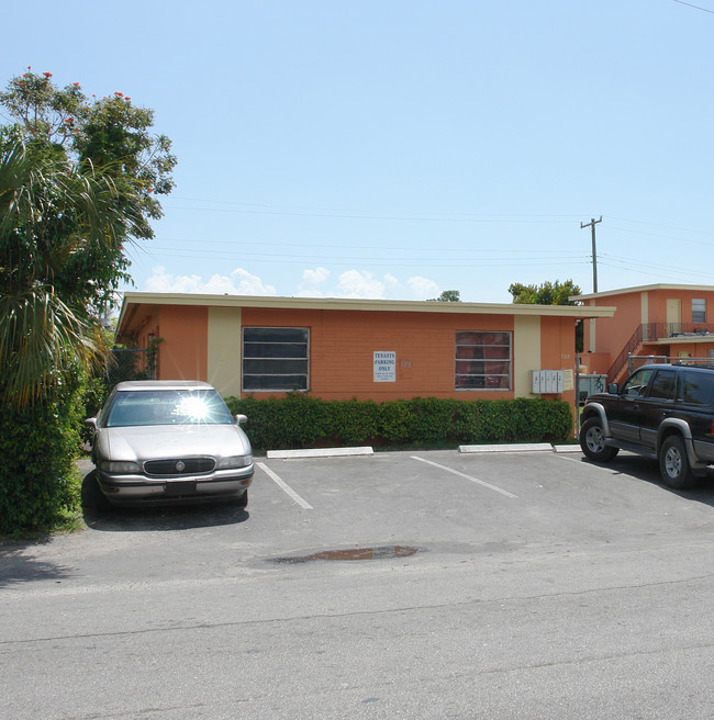 Fort Lauderdale Apartments in Fort Lauderdale, FL - Building Photo - Building Photo