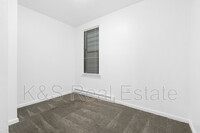 1505 Ridge Ave photo'