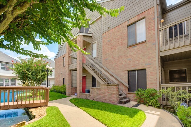 2023 Gentryside Dr in Houston, TX - Building Photo - Building Photo