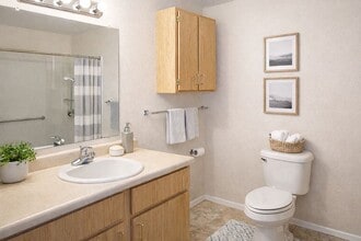 Summit House Apartments in Creston, IA - Foto de edificio - Building Photo