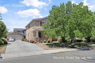 4693 Morning Brook Ln in Tracy, CA - Building Photo