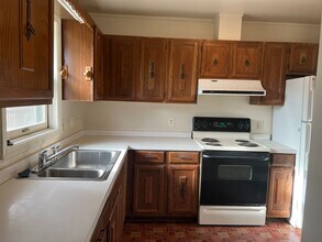 802 Yorktown Blvd in Locust Grove, VA - Building Photo - Building Photo