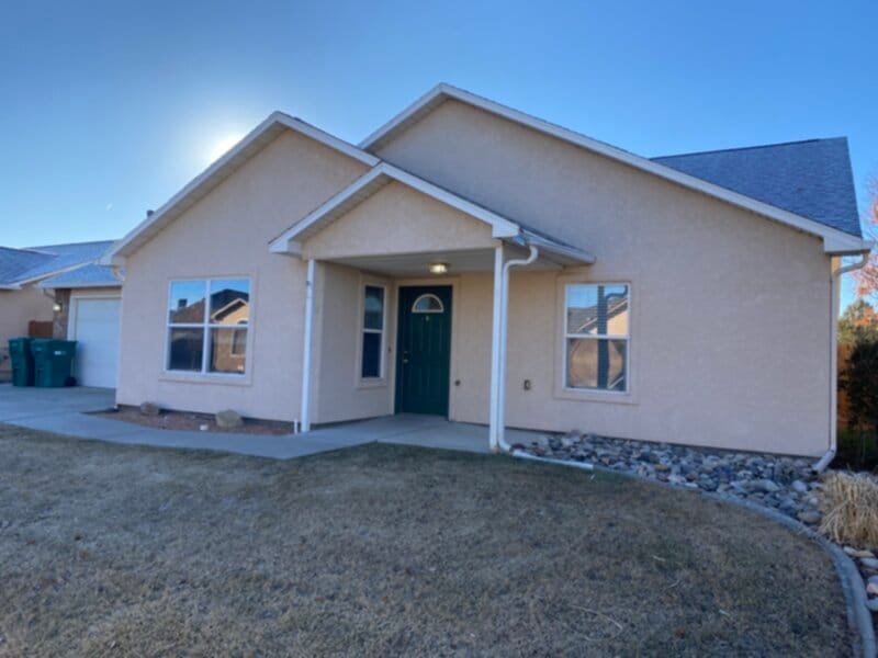 1150 Black Ridge Dr in Fruita, CO - Building Photo