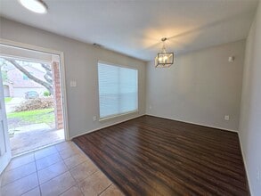 1423 Stone Bluff Dr in Houston, TX - Building Photo - Building Photo
