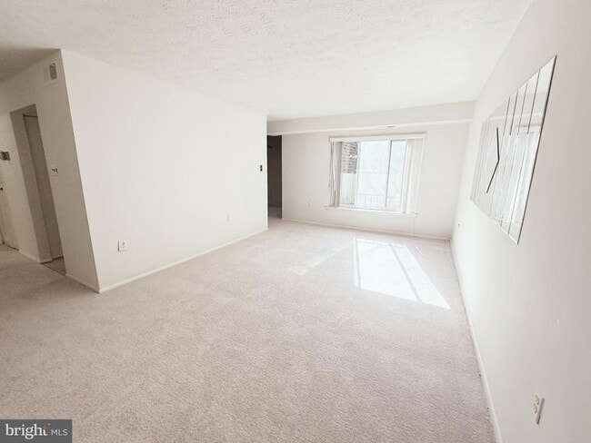 7716 Hanover Pkwy in Greenbelt, MD - Building Photo - Building Photo