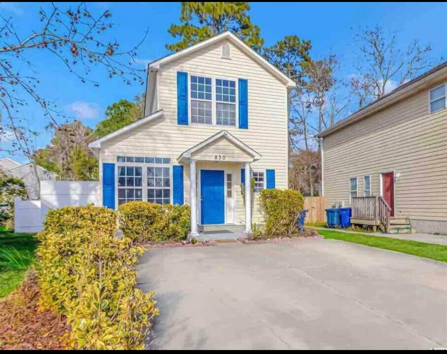 830 Brenda Pl in Myrtle Beach, SC - Building Photo