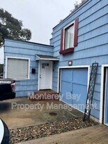 307 1st St in Pacific Grove, CA - Building Photo