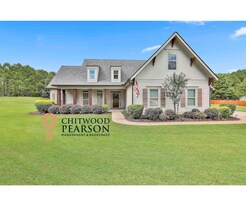 22 Bradshaw Farms Dr in Senoia, GA - Building Photo