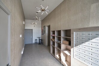 926 E 43rd St in Chicago, IL - Building Photo - Building Photo