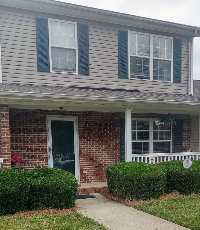 5810 Battery Dr in Greensboro, NC - Building Photo - Building Photo