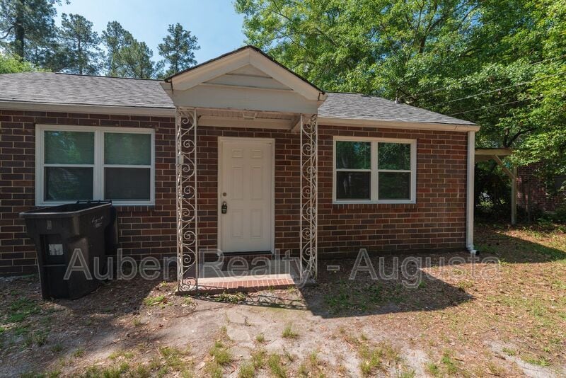 2202 Roosevelt Dr in Augusta, GA - Building Photo